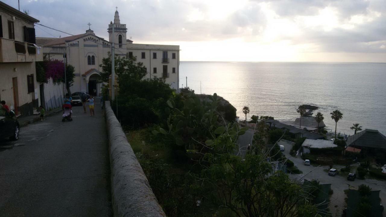 ele&gio accomodation Tropea Esterno foto